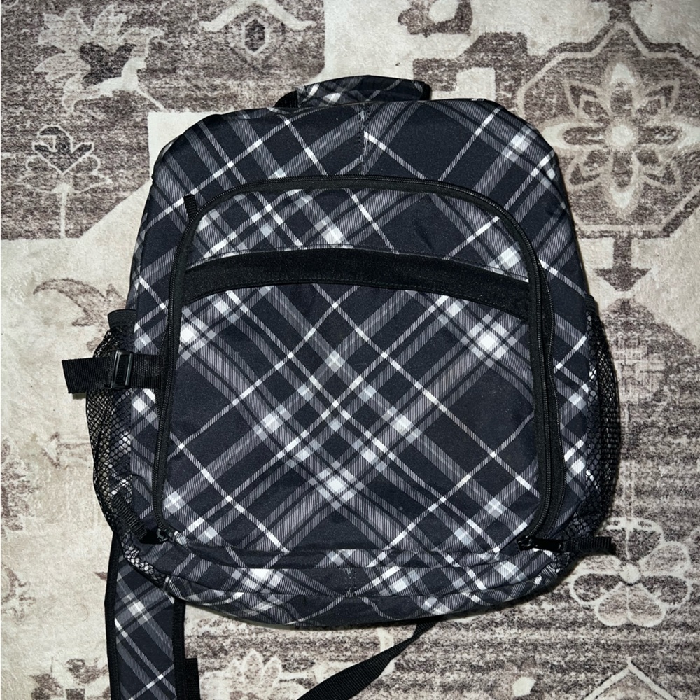 Thirty-One cross body camera bag.
